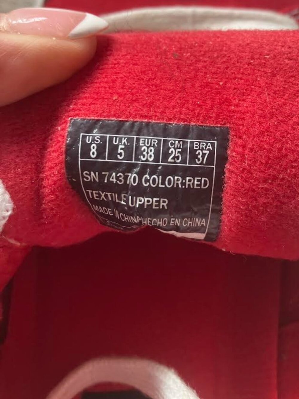 LIKE NEW Roadies True Roots Platform / Red Skechers Sneakers. Women Size 8 - Picture 5 of 5
